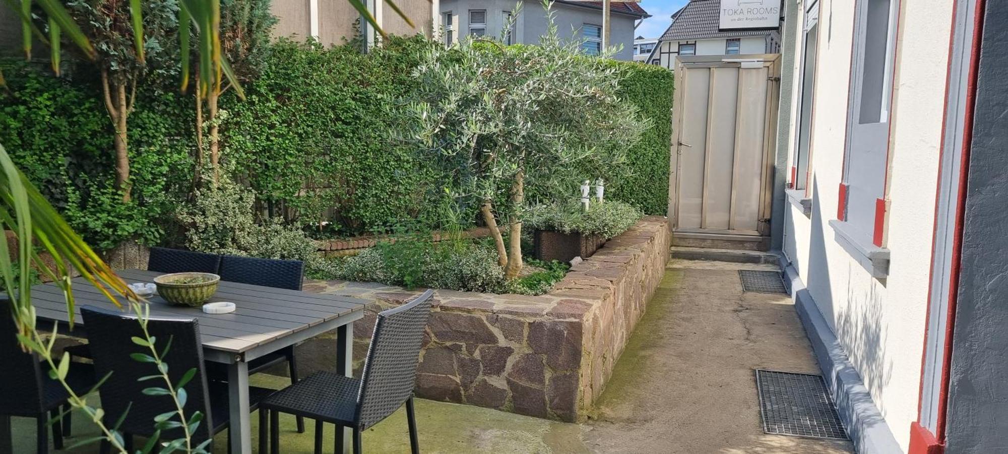 Toka Rooms - An Der Regiobahn Mettmann Exterior photo